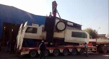 100 Tonluk hiyap vinçle 38 ton ağırlığında makina yükleme.html