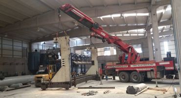 25 Ton Ağırlığında Dükkan İçinde 2 Adet Hiap Vinç İle Makina Yerleştirme.html